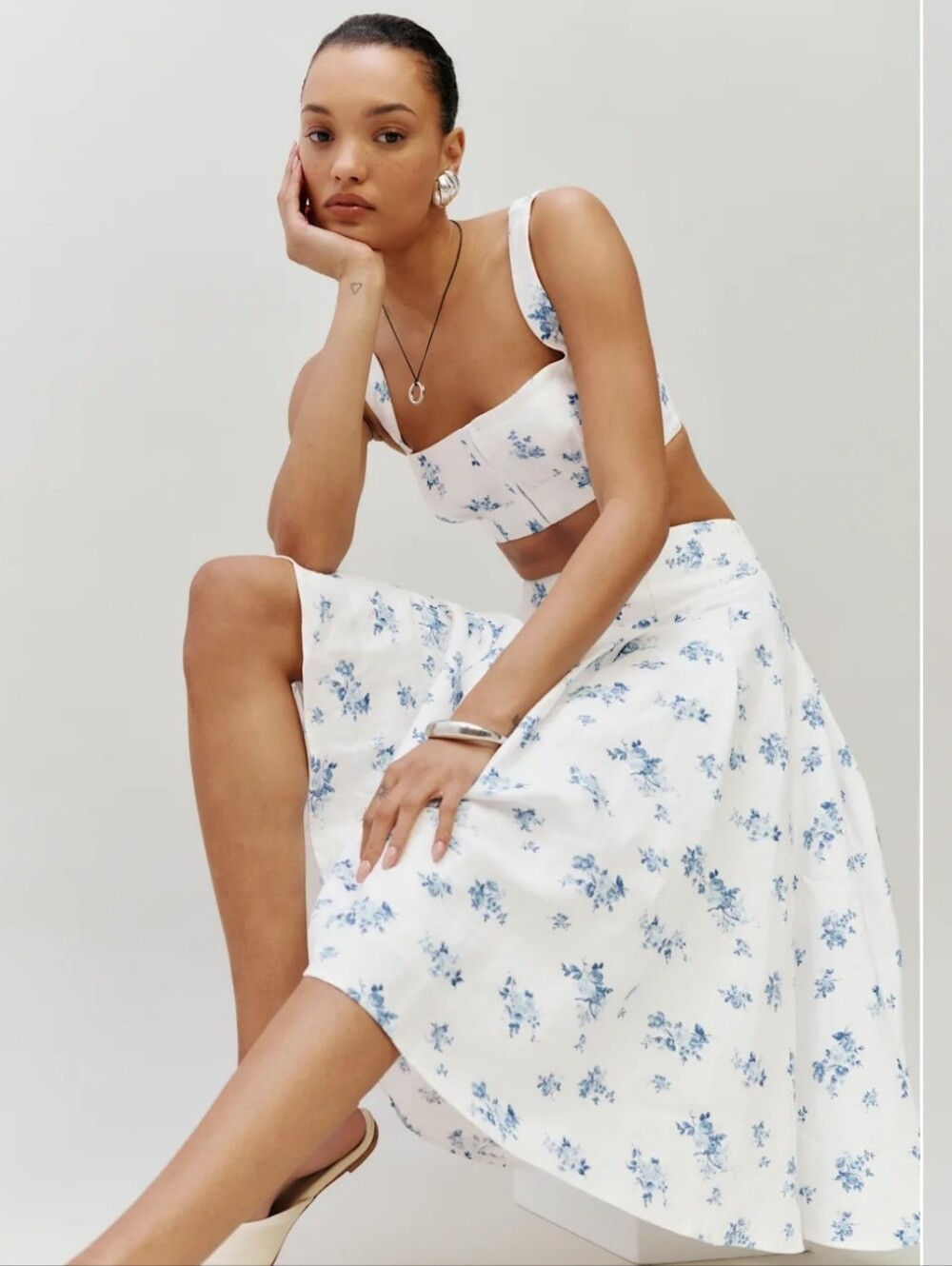 Reformation Linen Two Piece - Picture 2 of 5